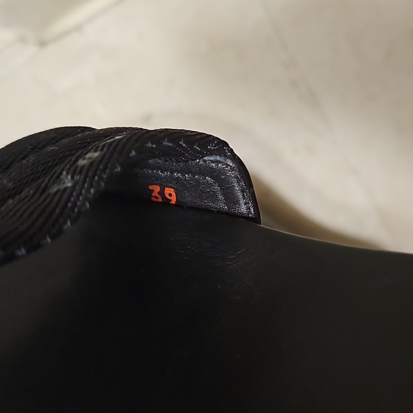 Prada Plataform - Picture 5 of 6